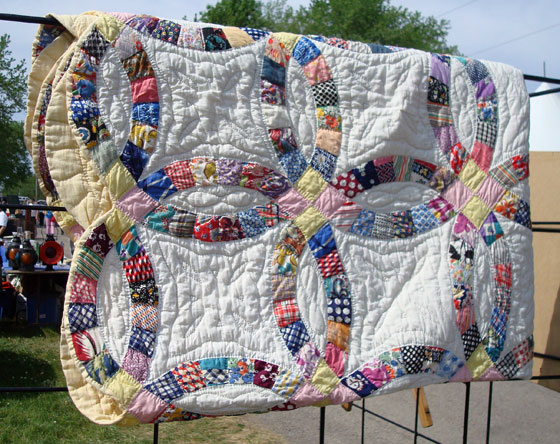 Antique double wedding ring quilt