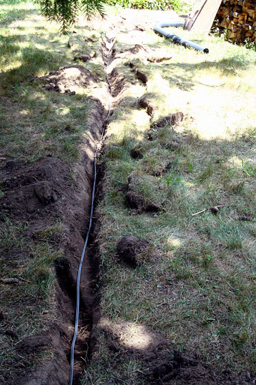 trench3 Wire in a trench
