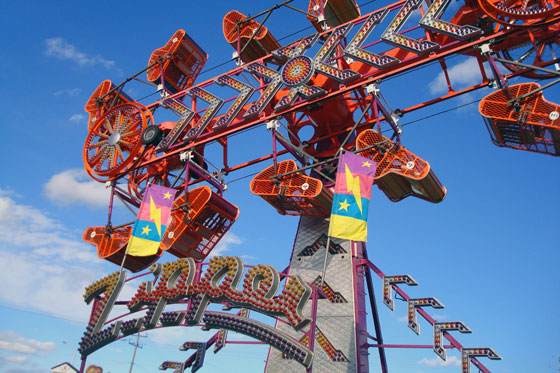 zipper Zipper midway ride