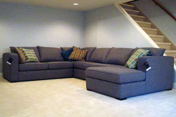 Decor-Rest sectional couch with chaise