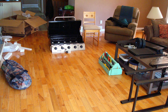 Assembling a barbecue