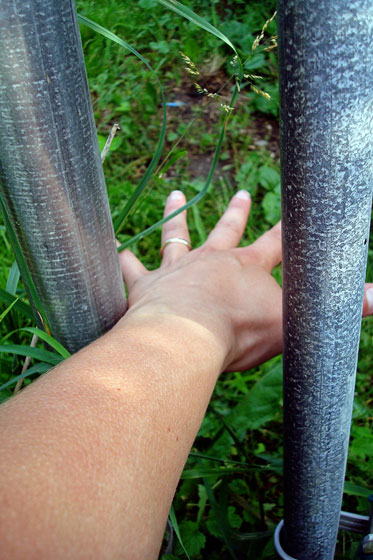 Gap between fence and a gate