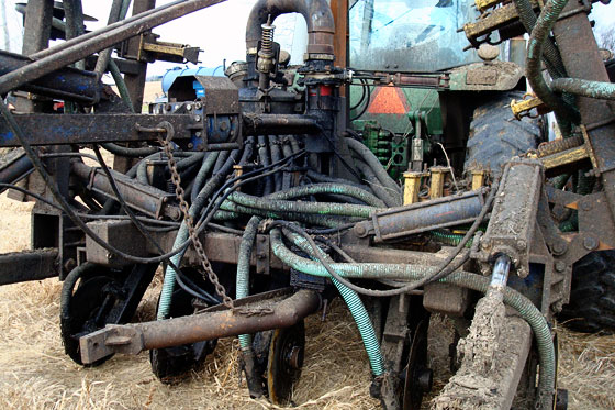 Tractor for manure spraying