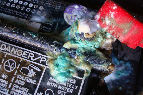 Cleaning battery terminals with baking soda