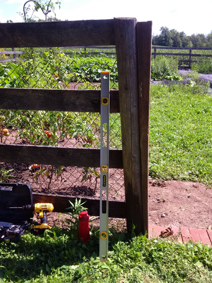 Making fence posts plumb