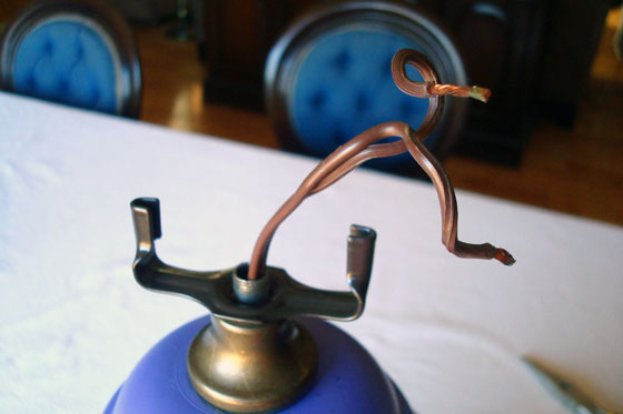 How to add a harp to a lamp