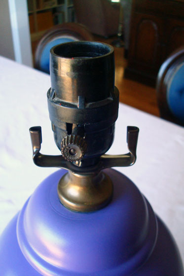 How to add a harp to a lamp