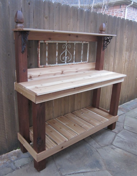 Potting bench
