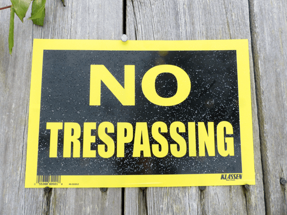 No trespassing sign