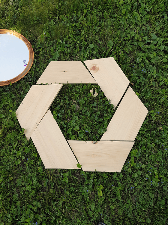 Building a round wood frame