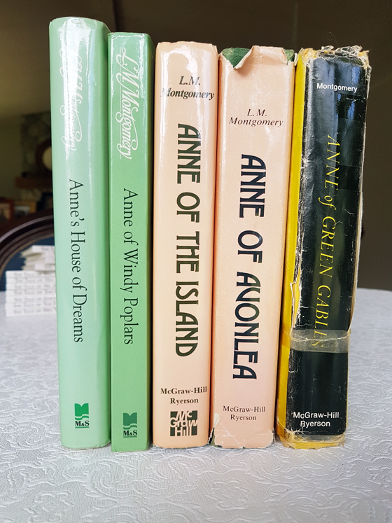 How to make a hidden bookend